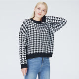 Tayla Houndstooth Sweater - SunsetFashionLA